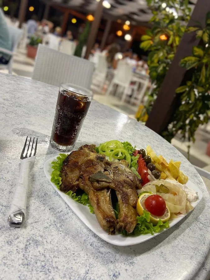Center Park Hotel Velipoje