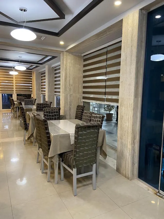 Center Park Hotel Velipoje 0*,