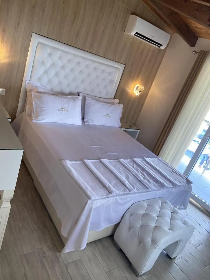 Center Park Hotel Velipoje
